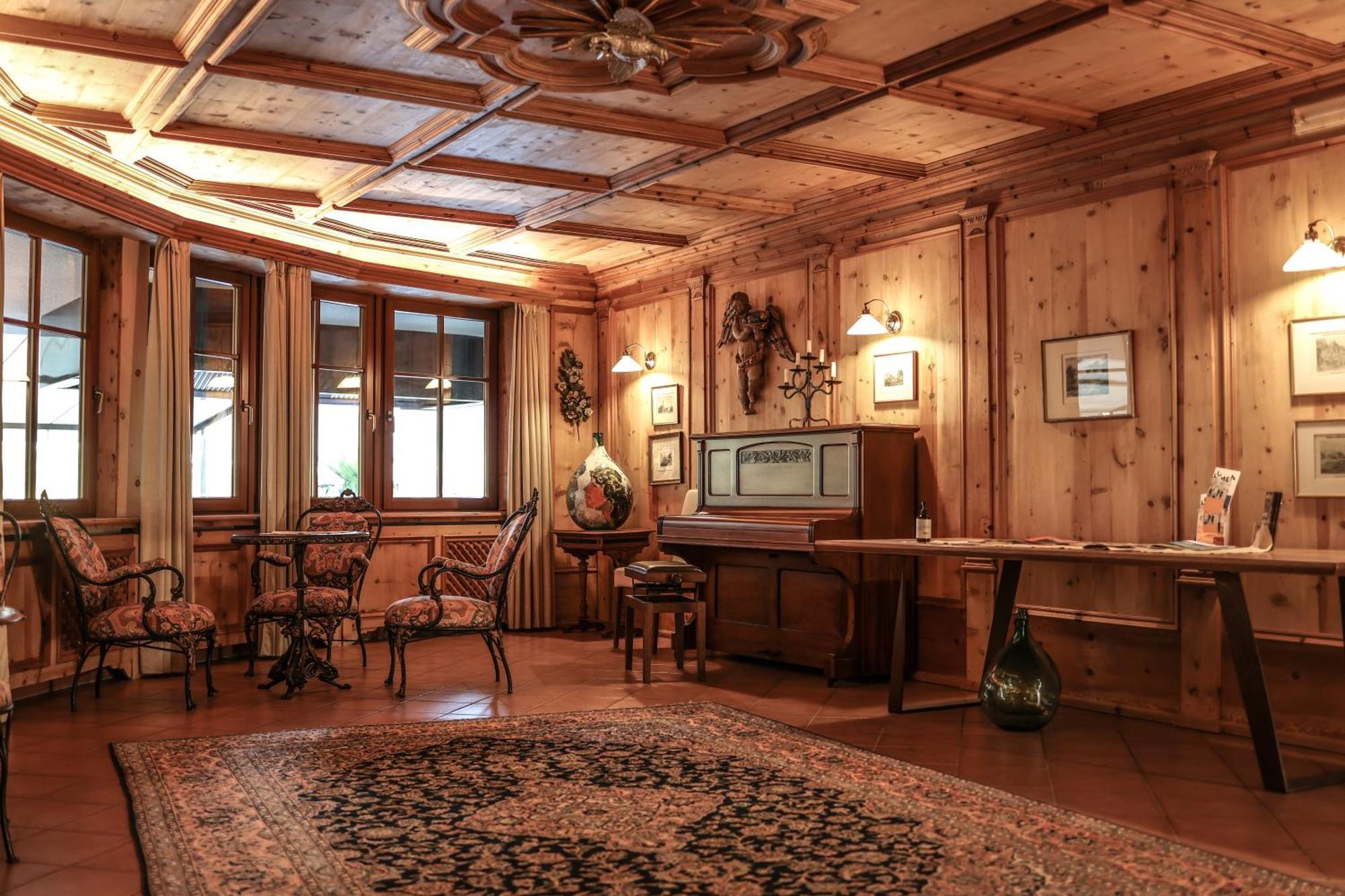 Hotel Girlanerhof Eppan an der Weinstraße Eksteriør billede